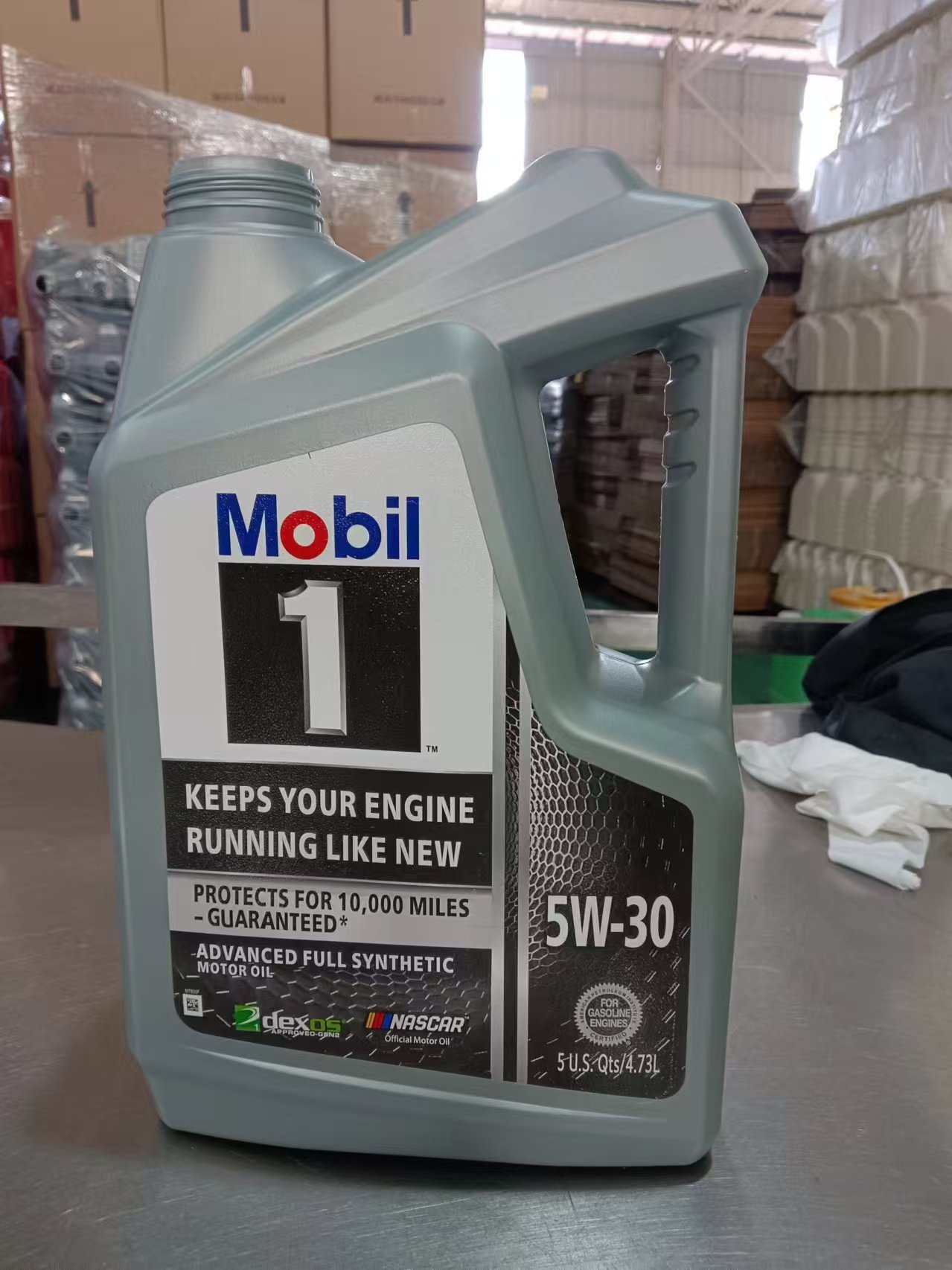 ZYQ5 MOBIL 1 Huile moteur 5W-30 Synthétique complète 4.73lhigh Performance Lubricant & Cleaner