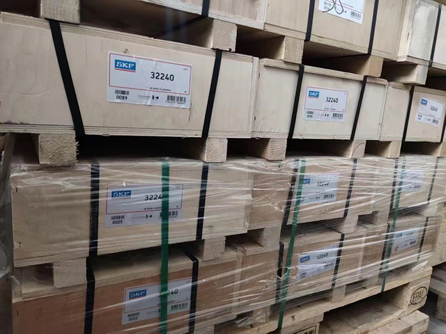 Roulements à aiguilles combinés pour machine-outil